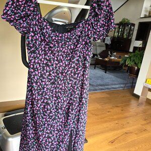 City Triangles Beautiful Floral Summer dress